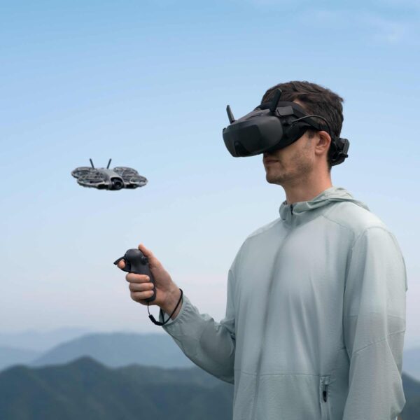 61m09m9V7RL._AC_SL1500_ DJI Neo 2 Motion Fly More Combo